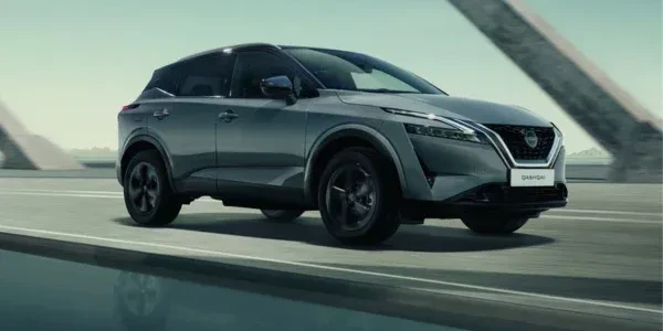 Nissan-Qashqai-Mild-Hybrid-140-ch-SHADOW-avant
