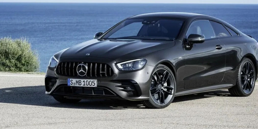 Mercedes-Classe-E-V-Coupe-220D