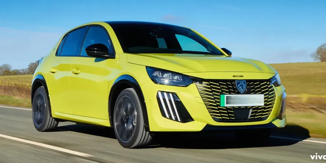 Peugeot-e-208-1