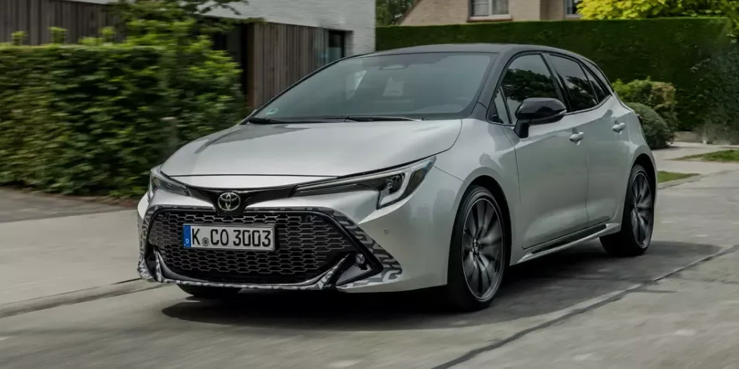 toyota-corolla-2023