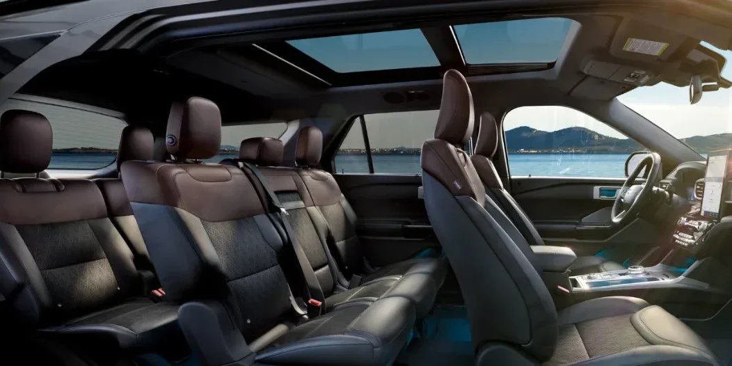 ford-explorer-7-places