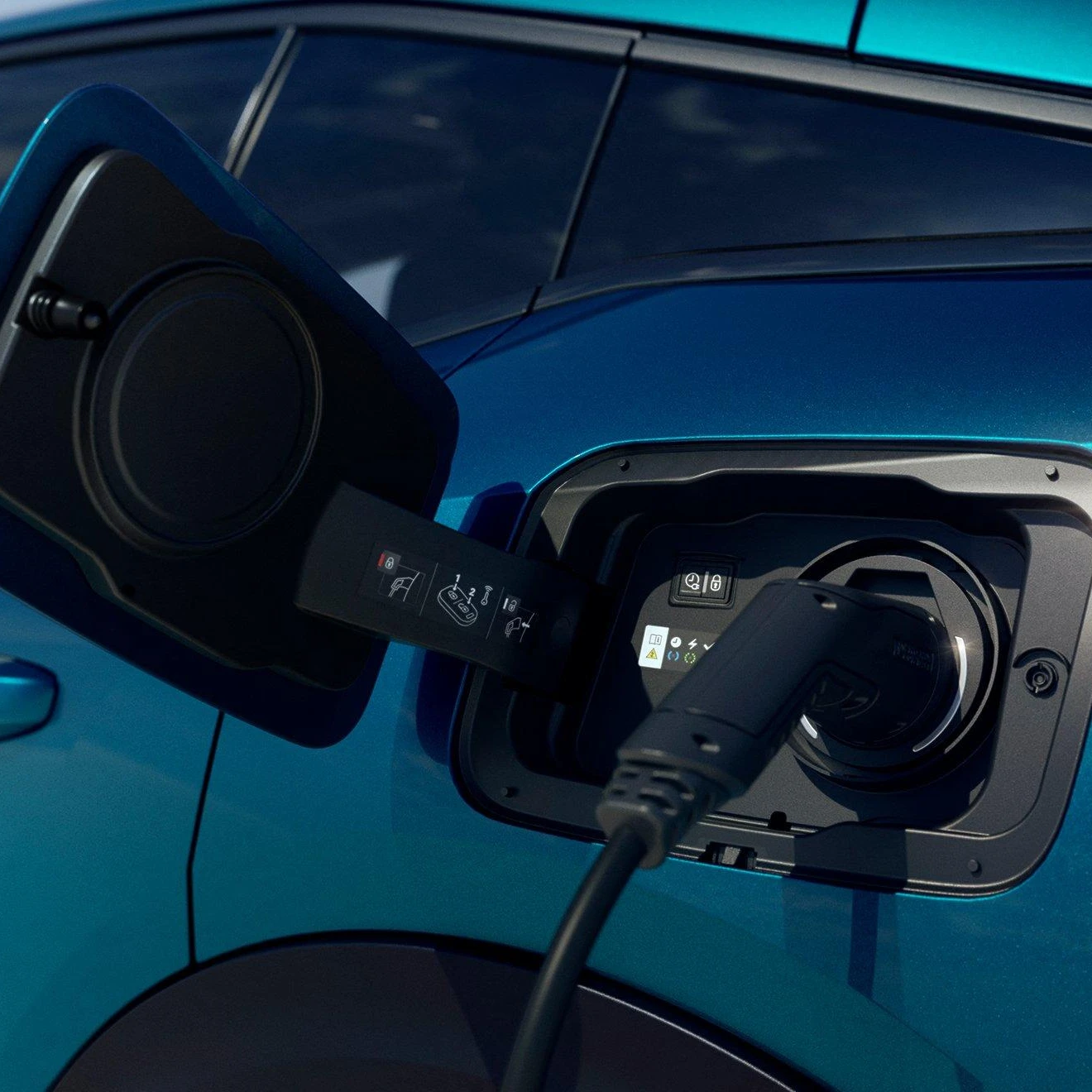peugeot-408-recharge