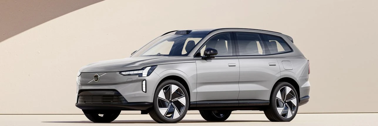VOLVO EX90