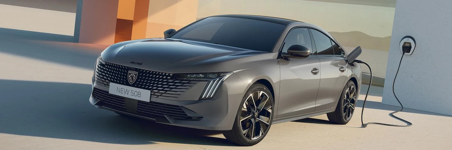peugeot_508hybrid_2302cv_004_fr-63f71bdc41b7f_63f71c5b4aa6f