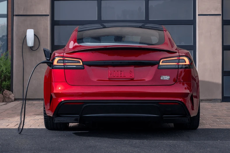 coffre-tesla-model-s